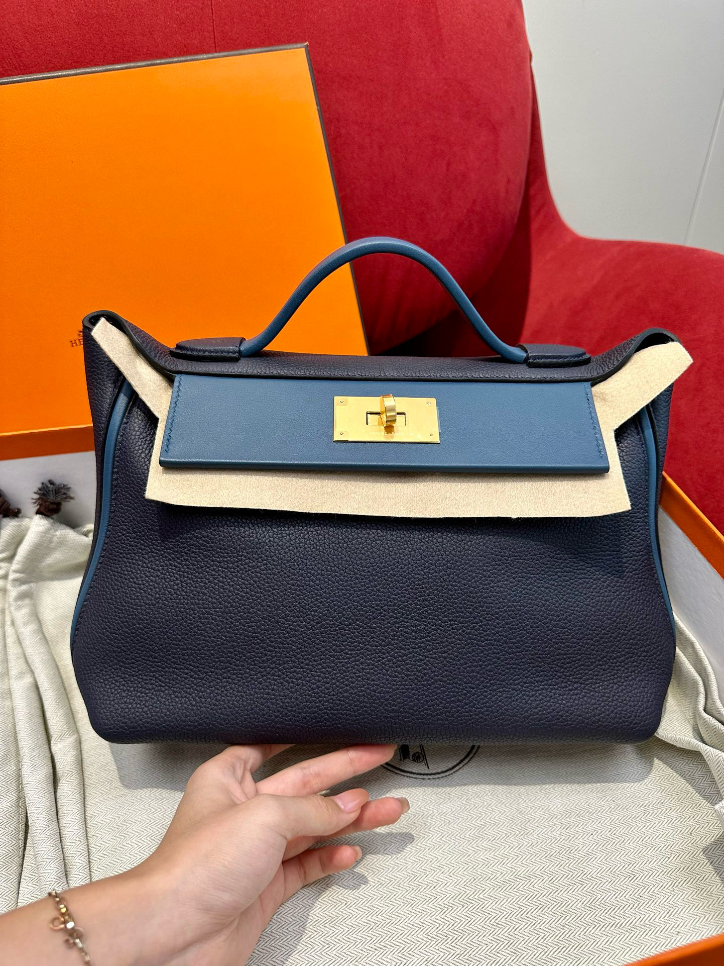 에르메스 Hermes Kelly 2424 29cm Togo 2Z Blue niut and U7/gold