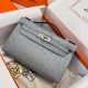 에르메스 Hermes Kelly Pochette KK ostrich 8U Blue glacier/silver