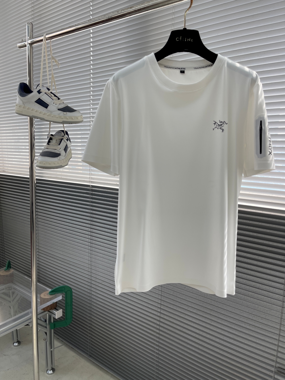 아크테릭스 ARC'TERYX 반팔 티셔츠
