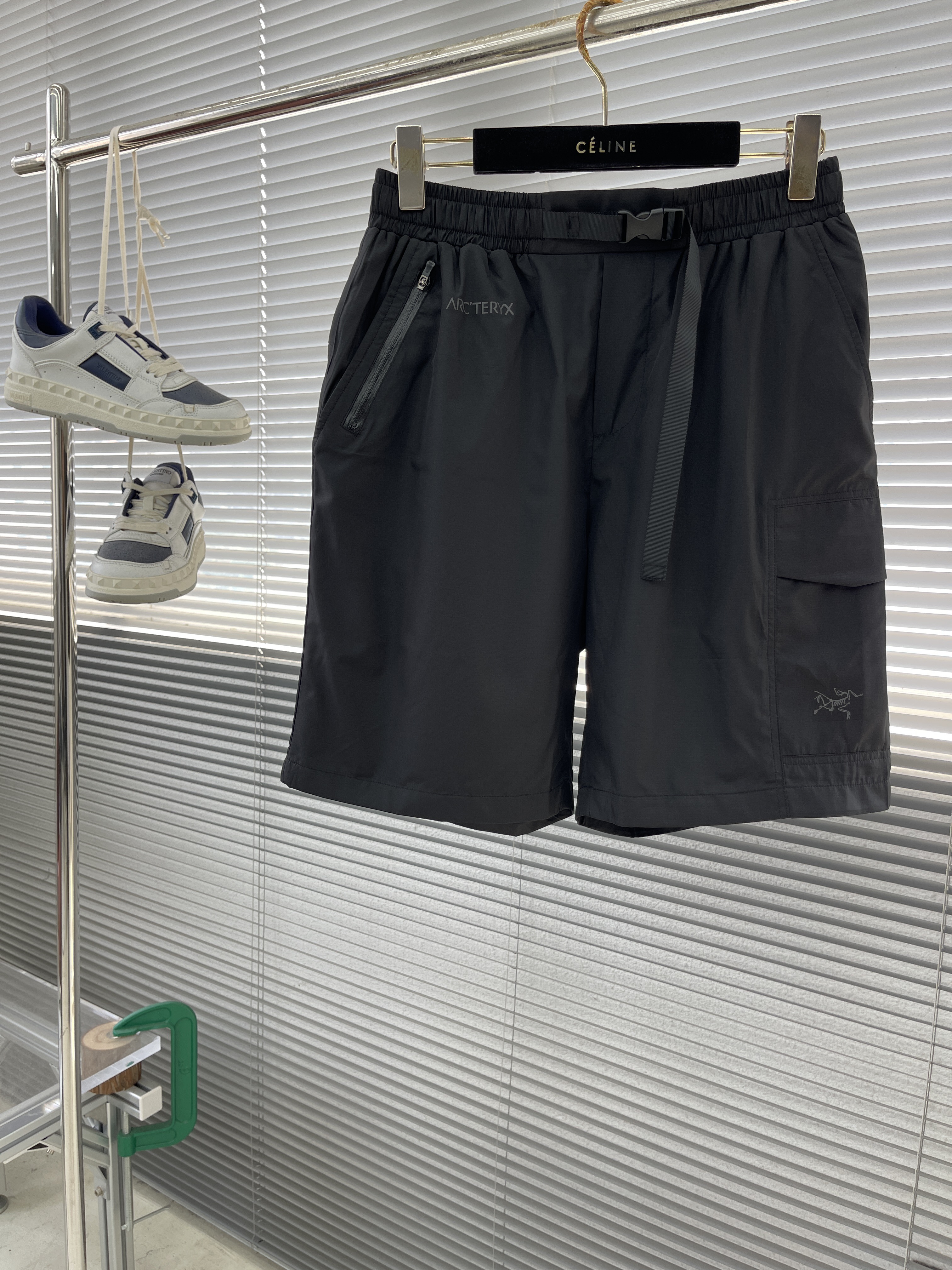 아크테릭스 ARC'TERYX 반바지