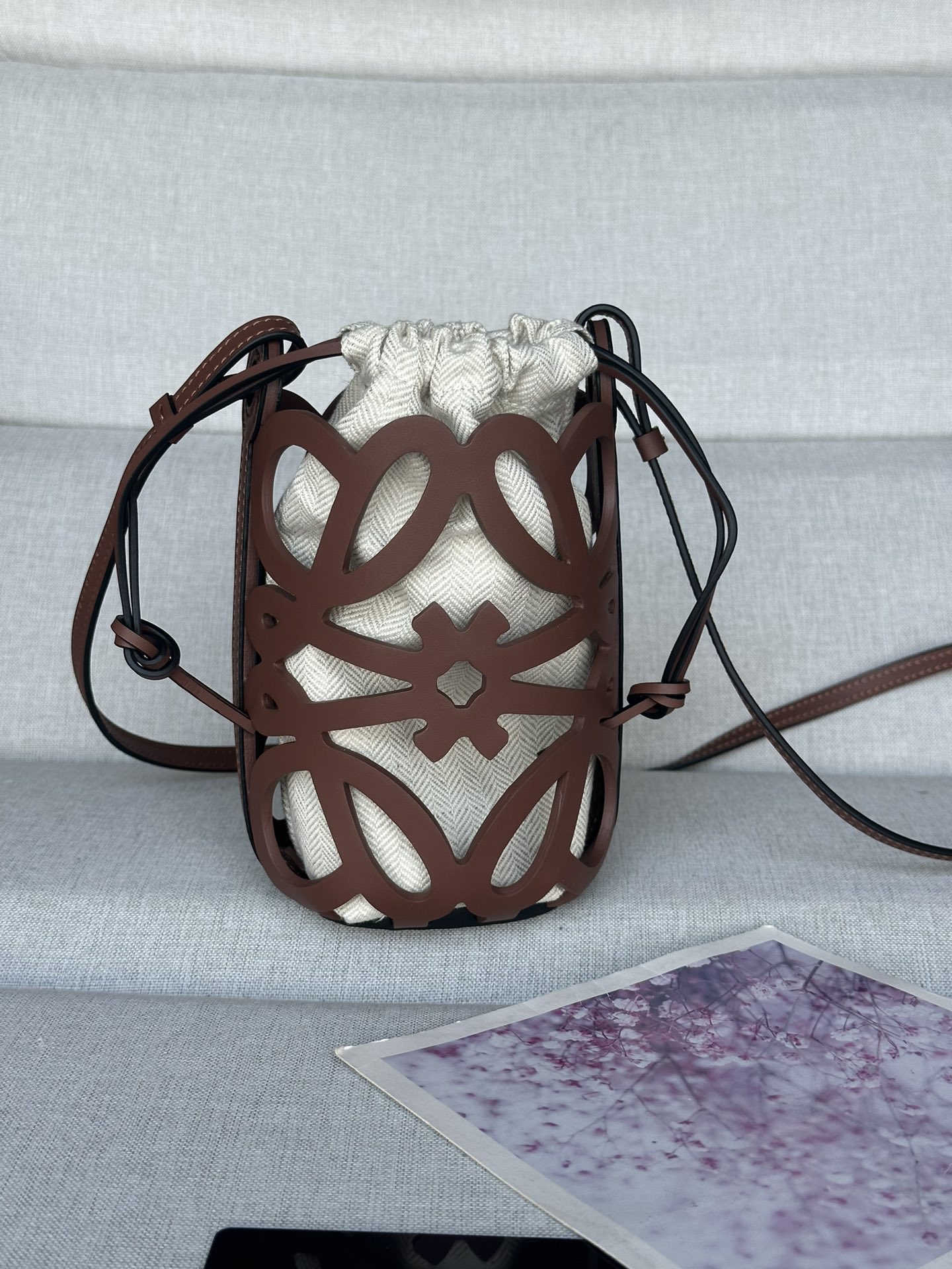 로에베 Loewe 922c Anagram 크로스 백