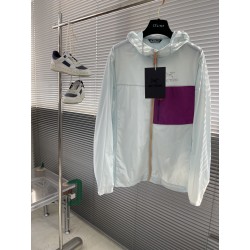 아크테릭스 ARC'TERYX 재킷