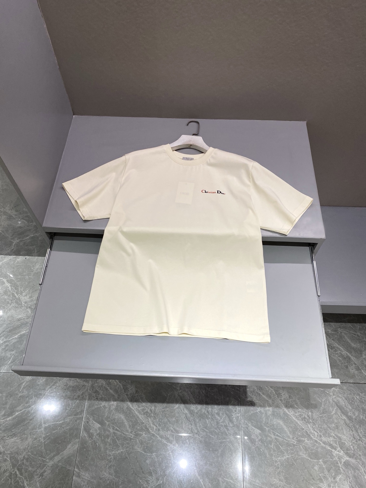 디올 Dior 반팔 티셔츠