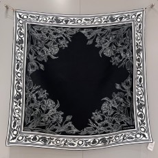 디올 Dior 스카프 90×90CM