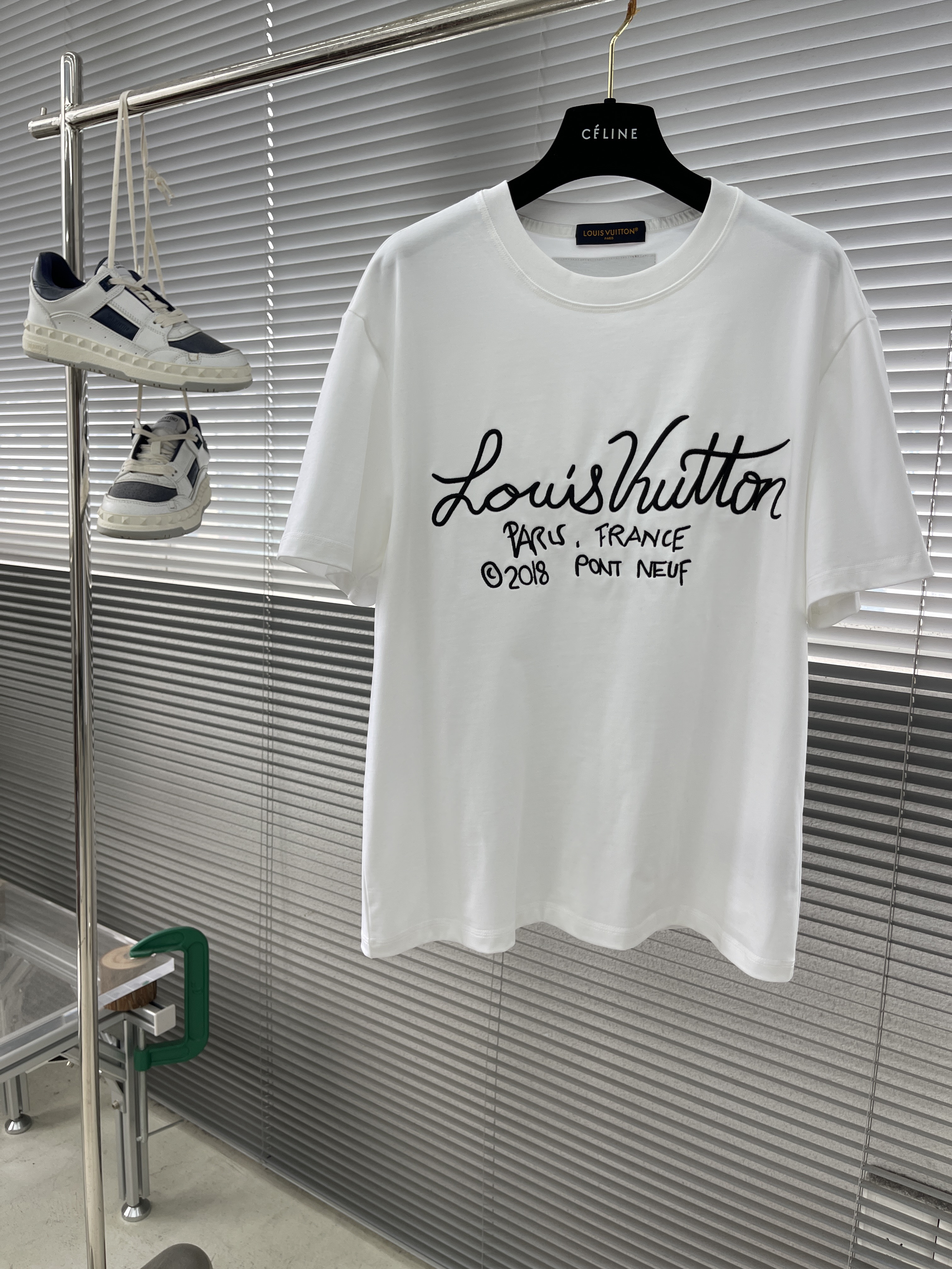 루이비통 Louis Vuitton 반팔 티셔츠