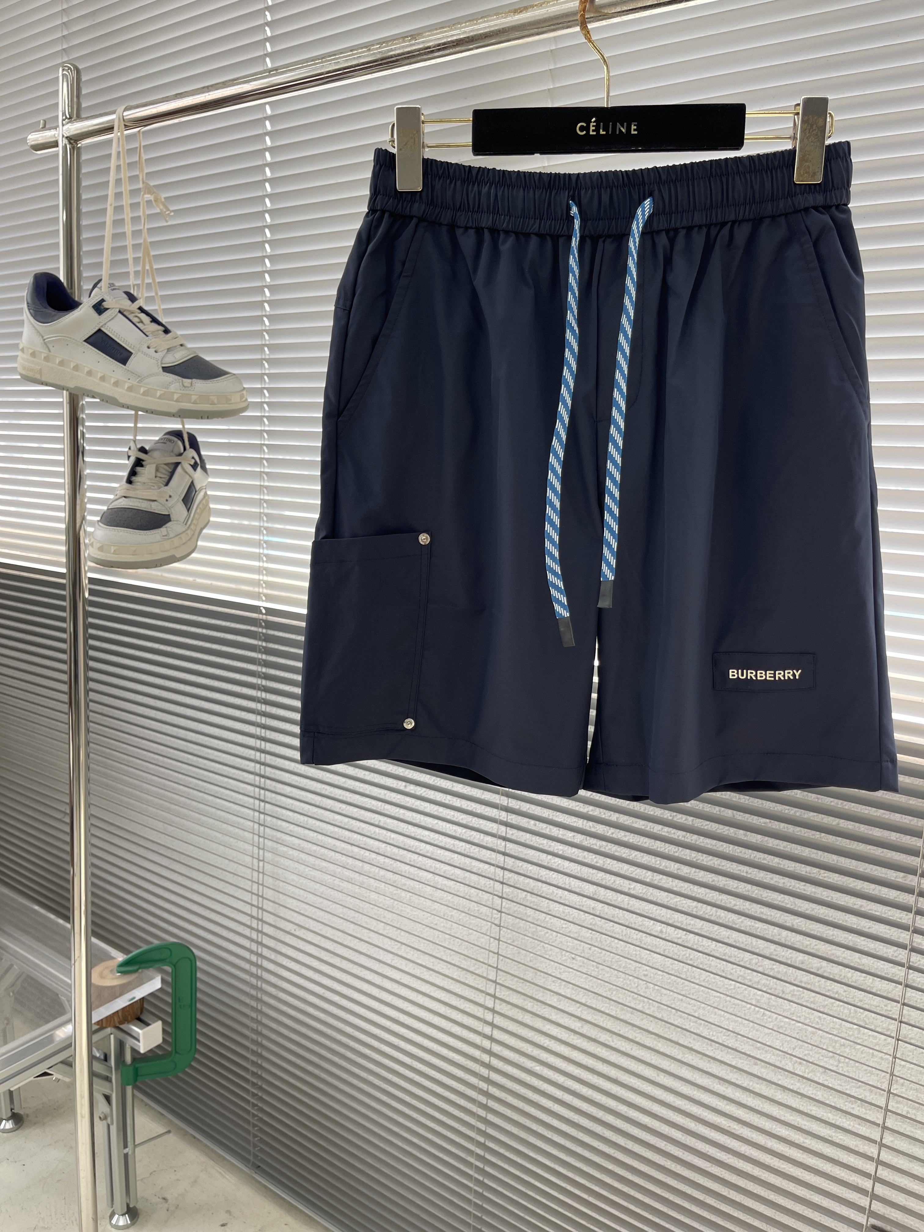 버버리 Burberry 반바지
