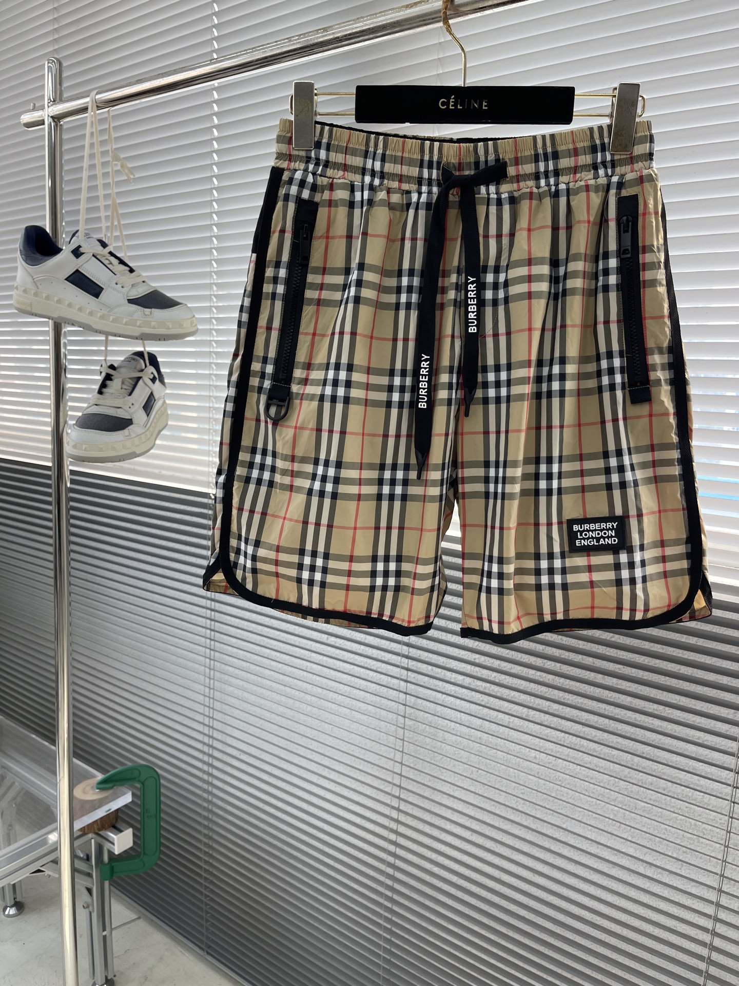 버버리 Burberry 반바지