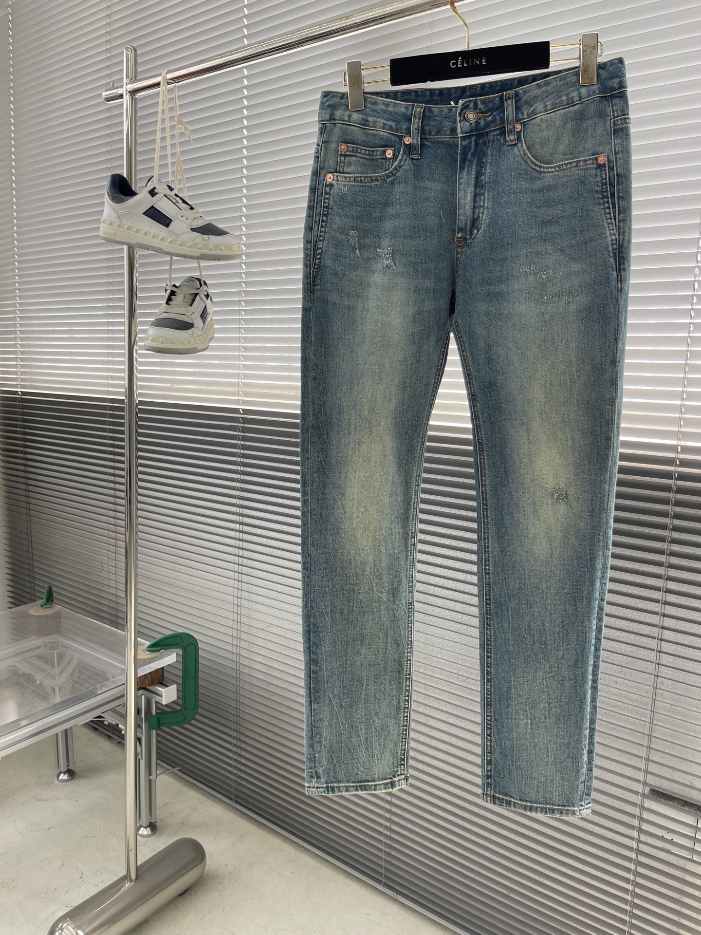 생로랑 Saint Laurent 청바지