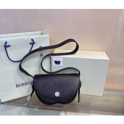 버버리 Burberry 5791 Chess 크로스 백 Black 25cm