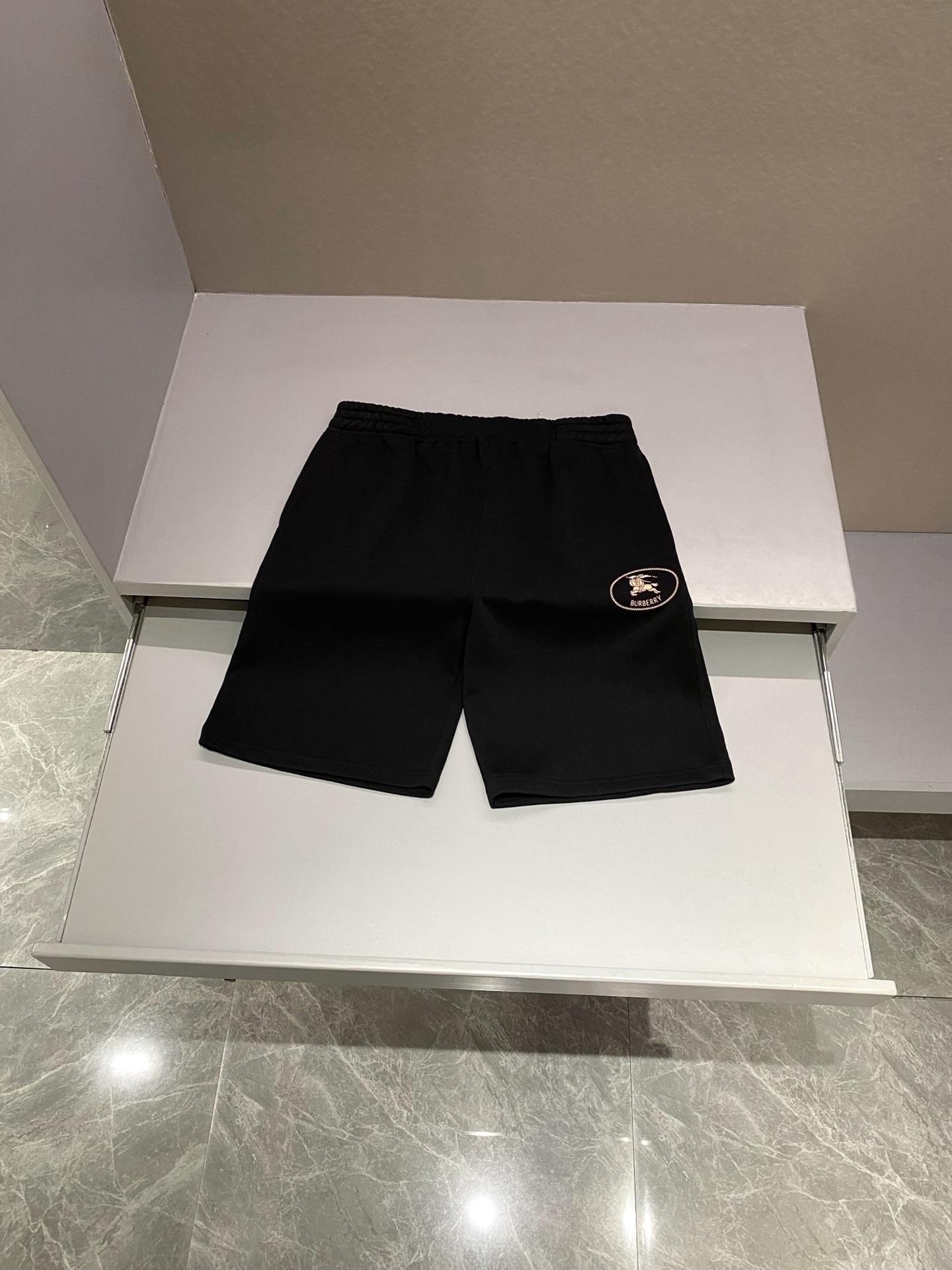 버버리 Burberry 반바지