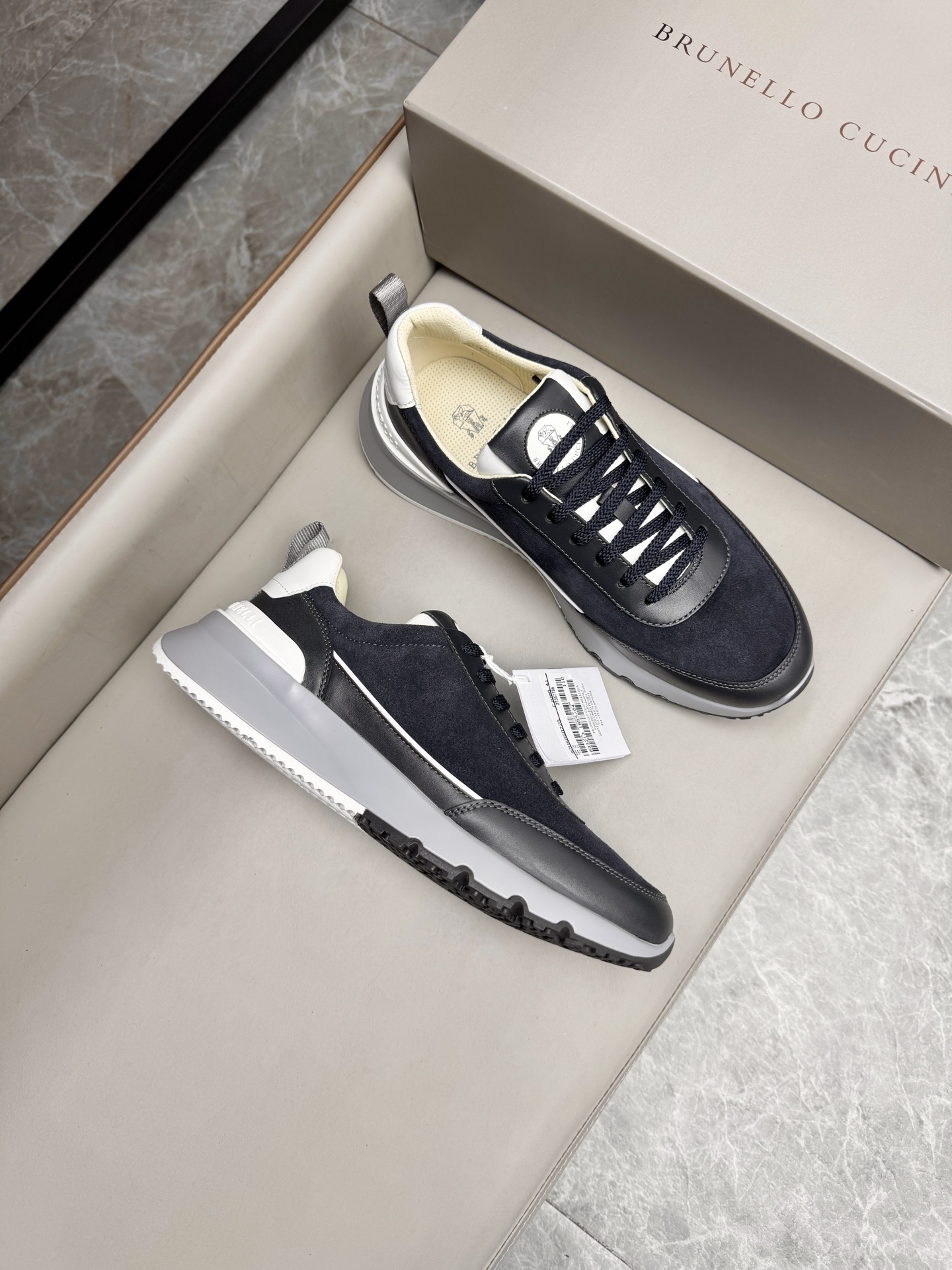브루넬로 쿠치넬리 Brunello Cucinelli 스니커즈