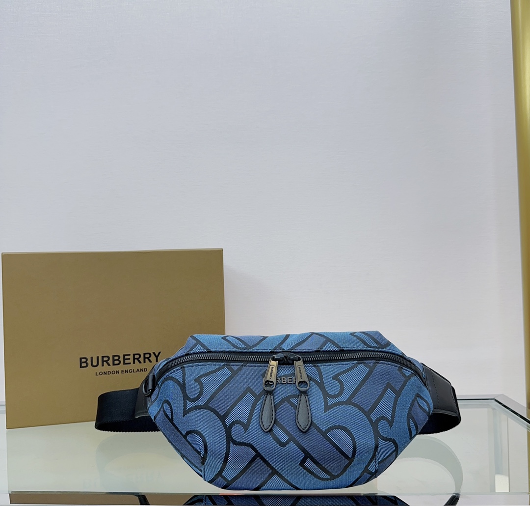 버버리 Burberry 1061 벨트 백 31cm