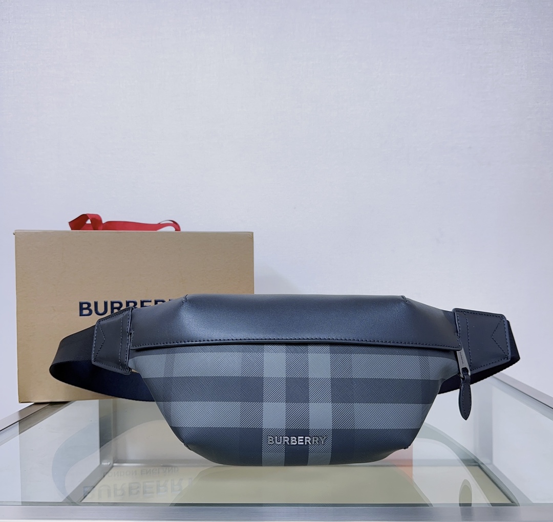 버버리 Burberry 5211 벨트 백 31cm