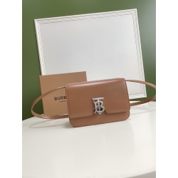 버버리 Burberry 3311 크로스 백 21cm