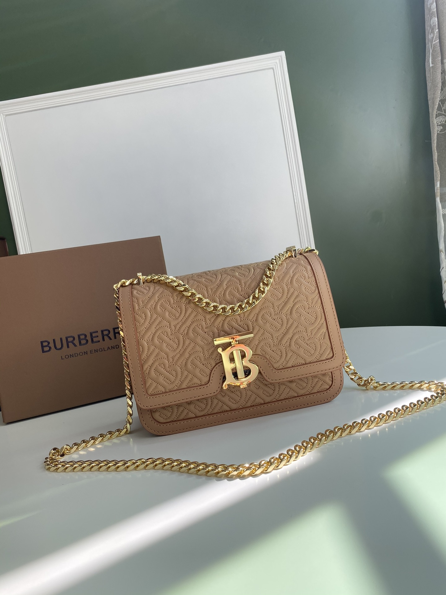 버버리 Burberry 3311 크로스 백 21cm