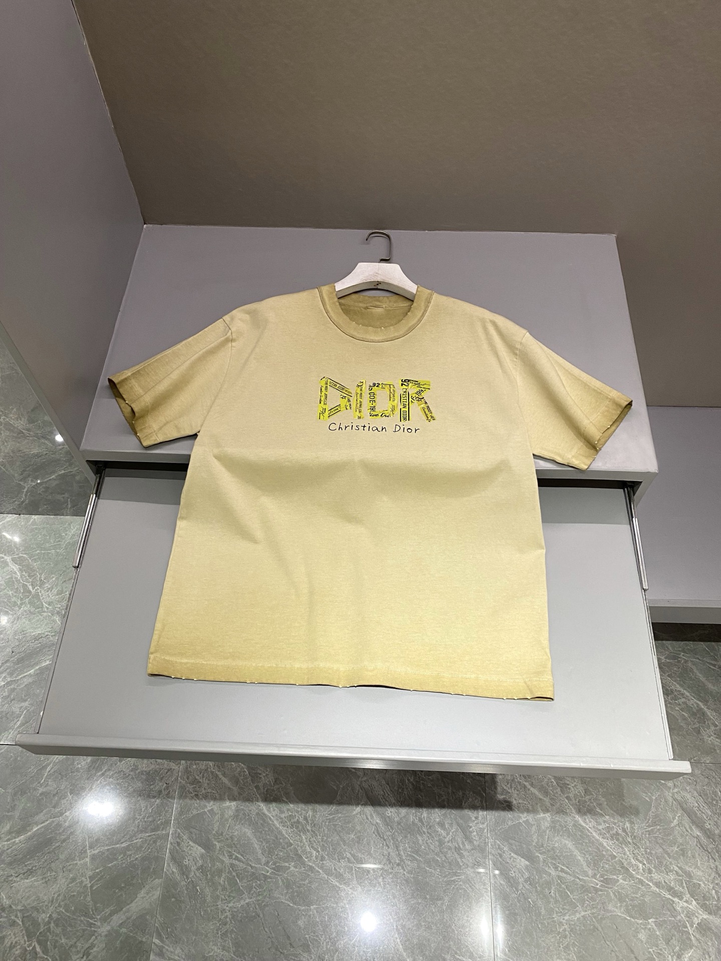 디올 Dior 반팔 티셔츠