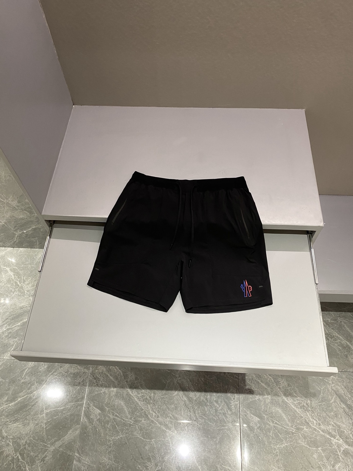 몽클레어 Moncler 반바지