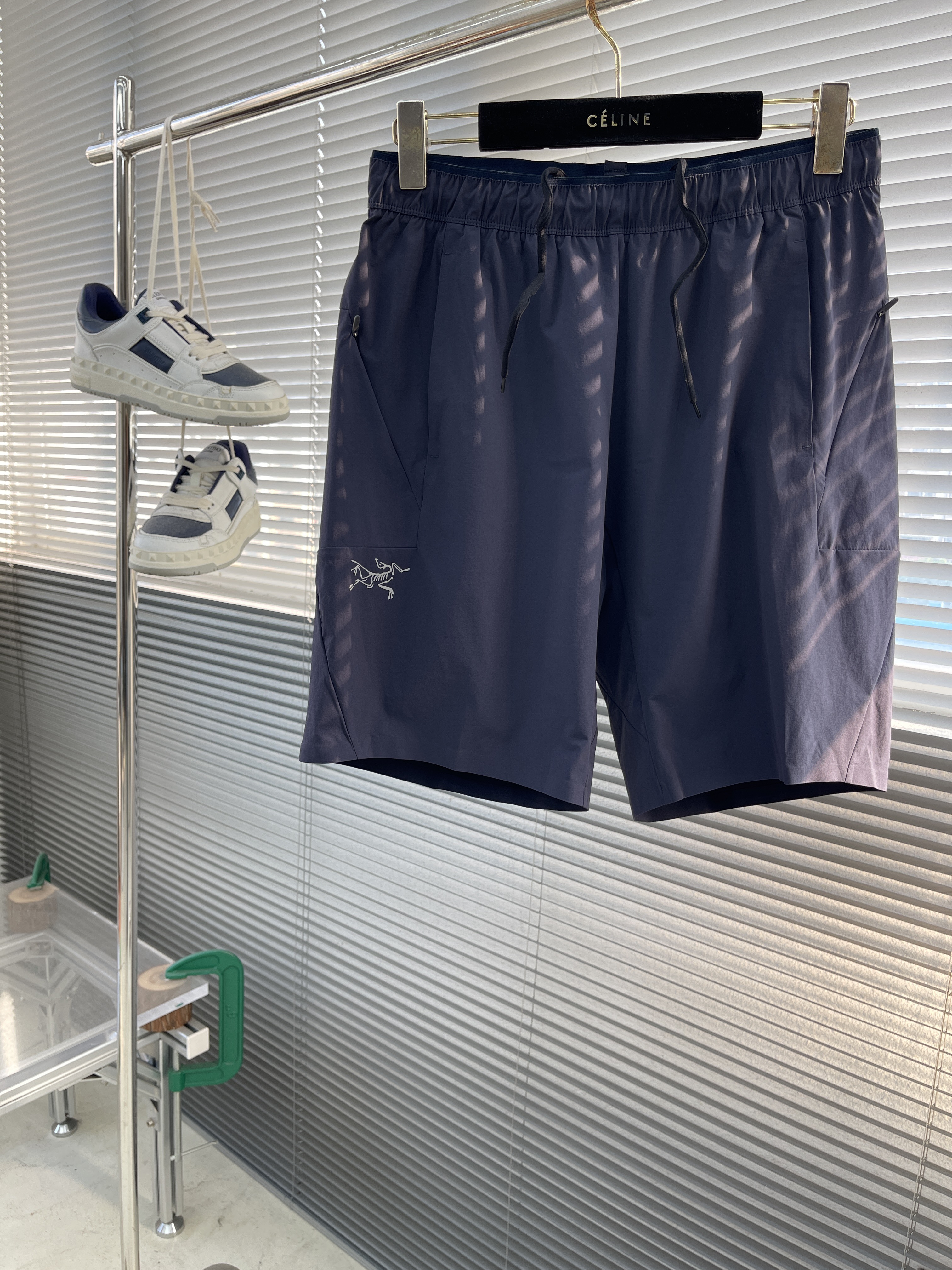 아크테릭스 ARC'TERYX 반바지