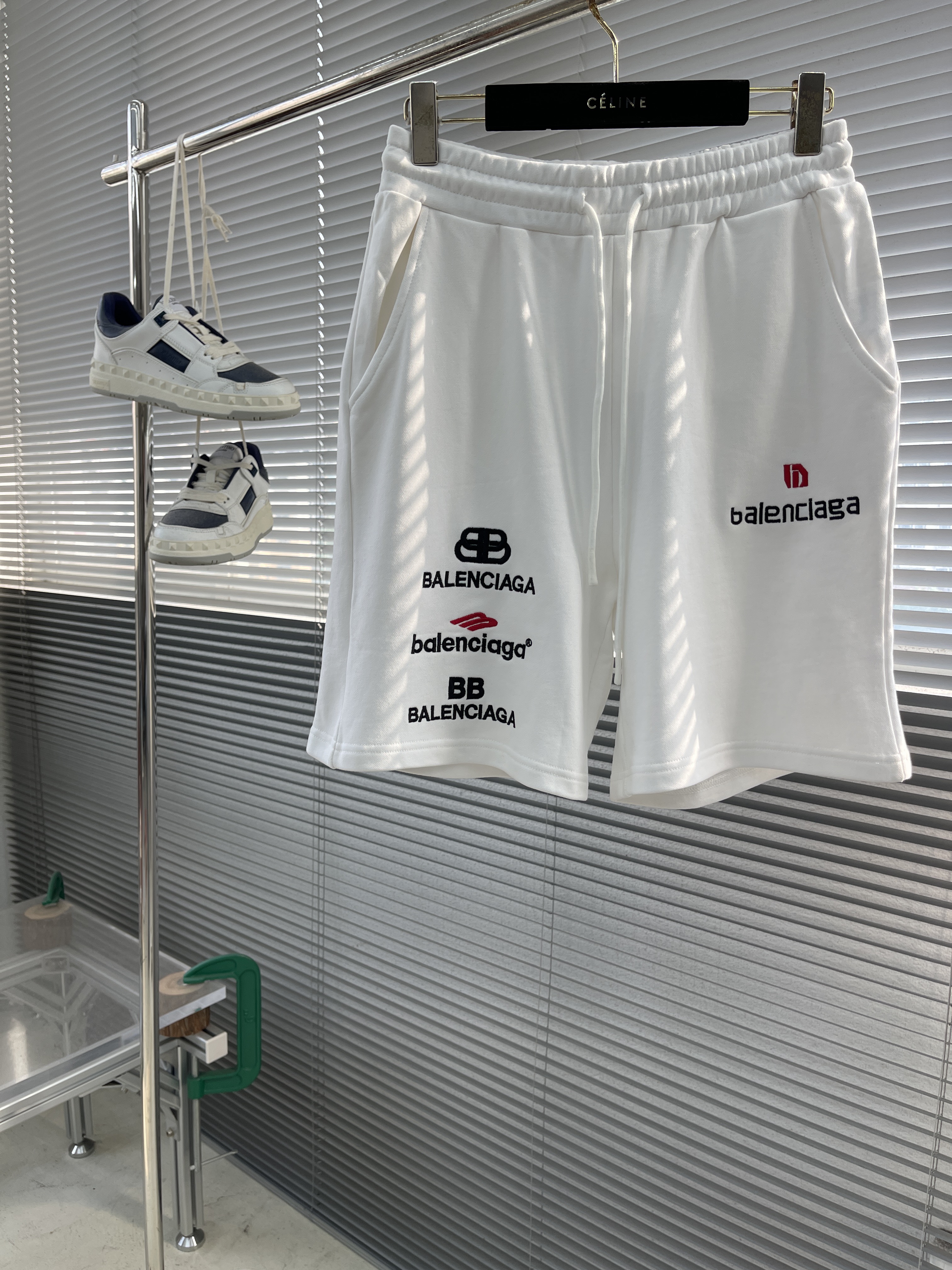 발렌시아가 Balenciaga 반바지