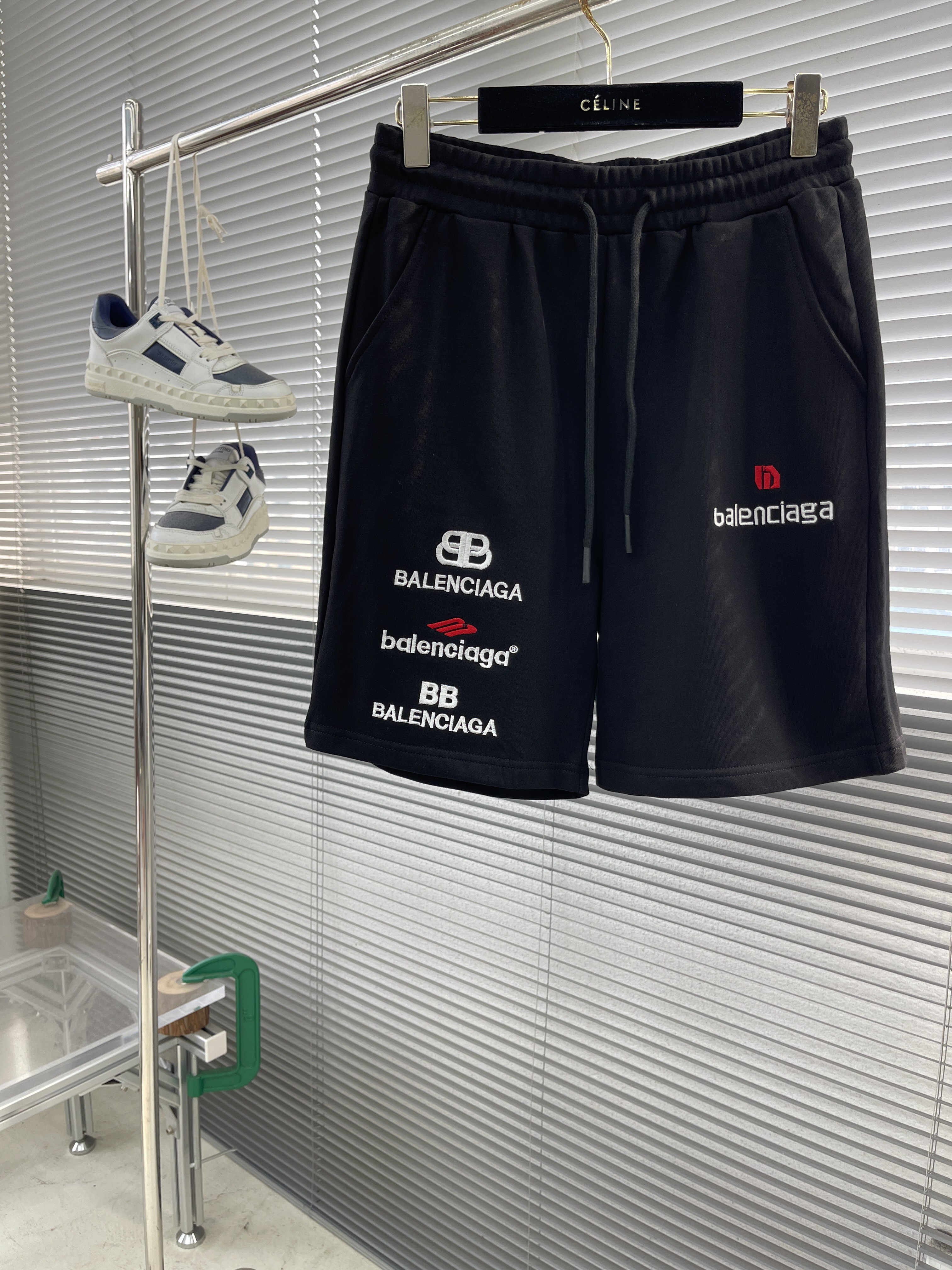 발렌시아가 Balenciaga 반바지