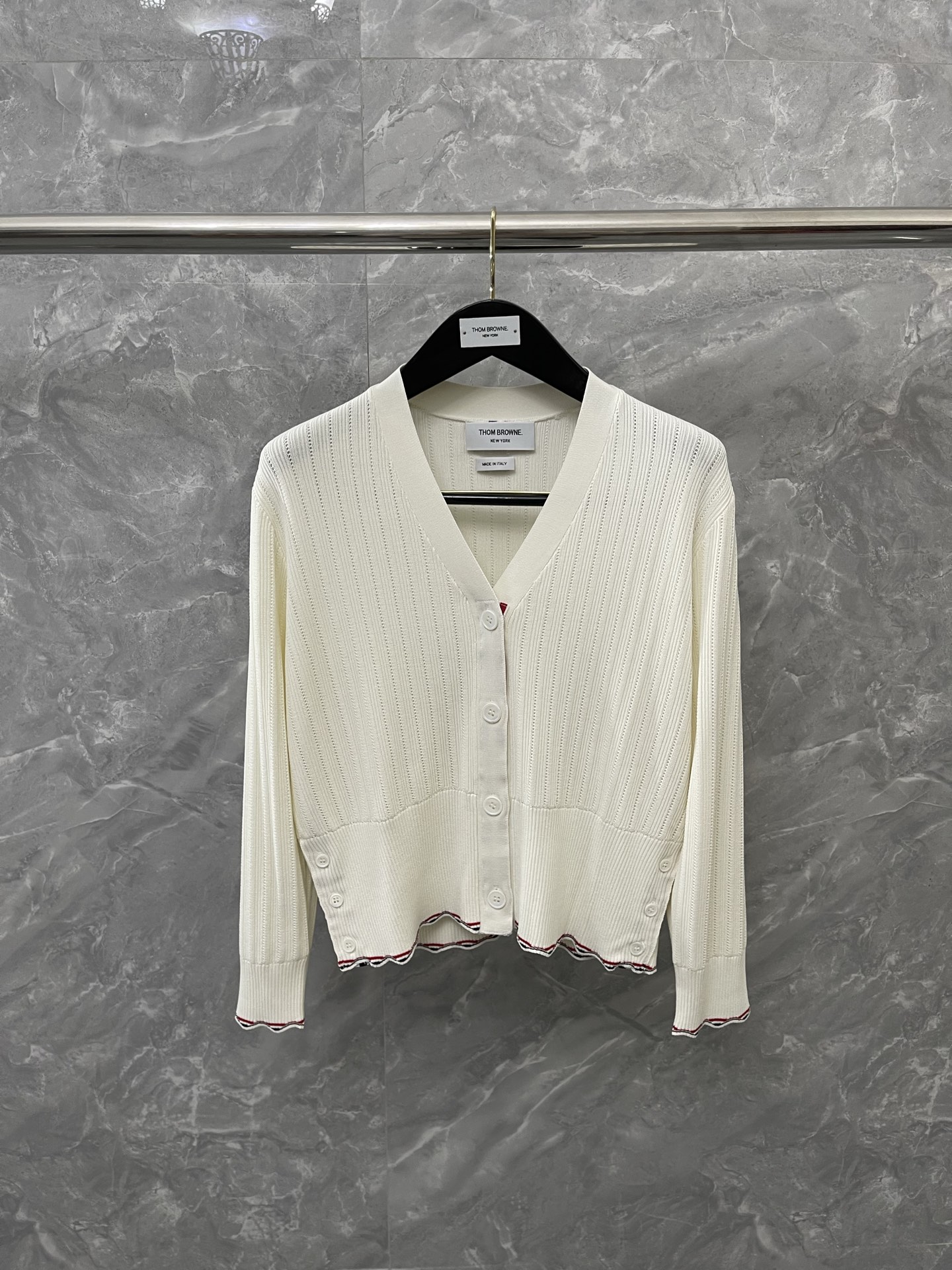 톰브라운 Thom Browne 가디건