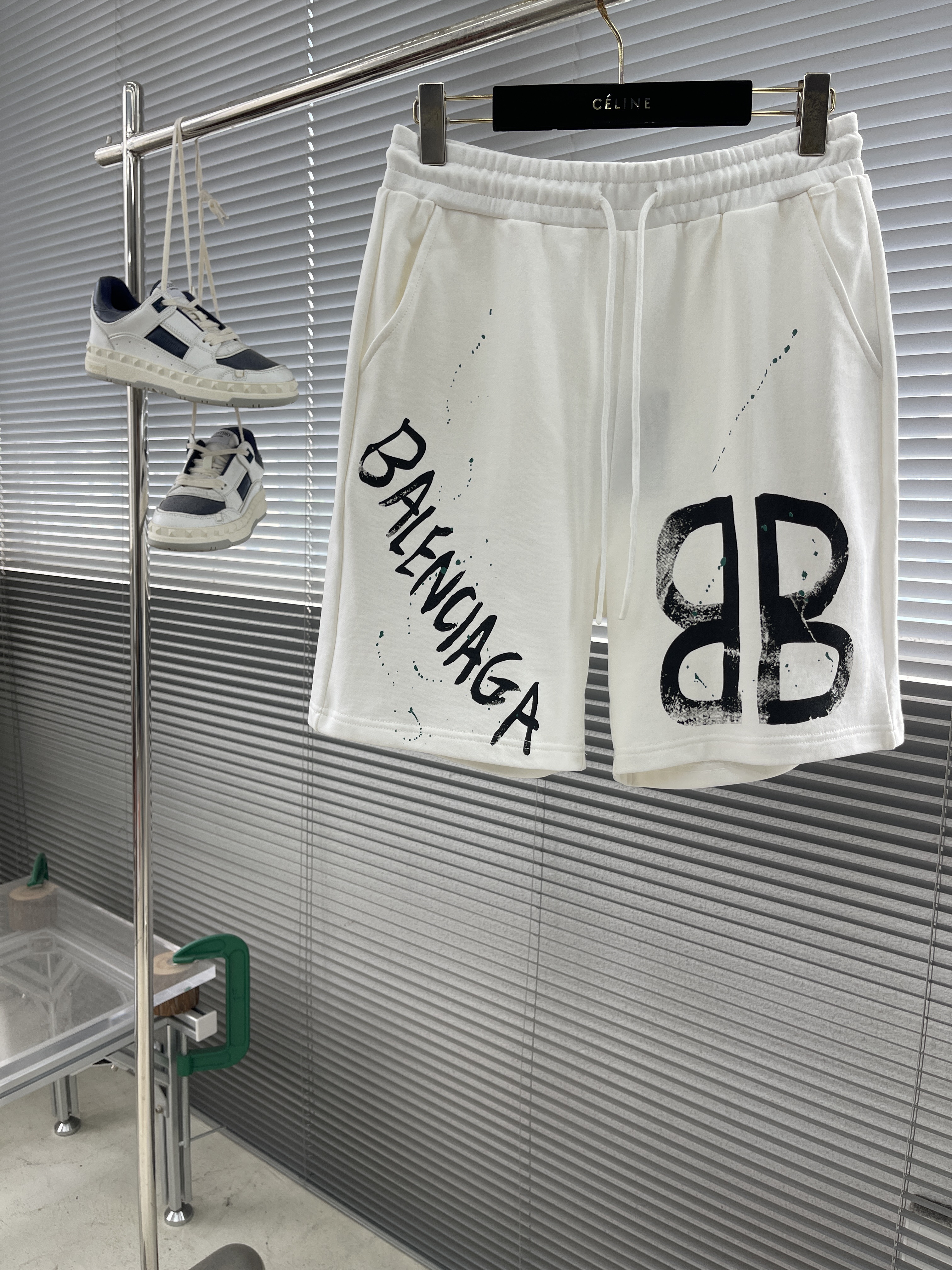 발렌시아가 Balenciaga 반바지
