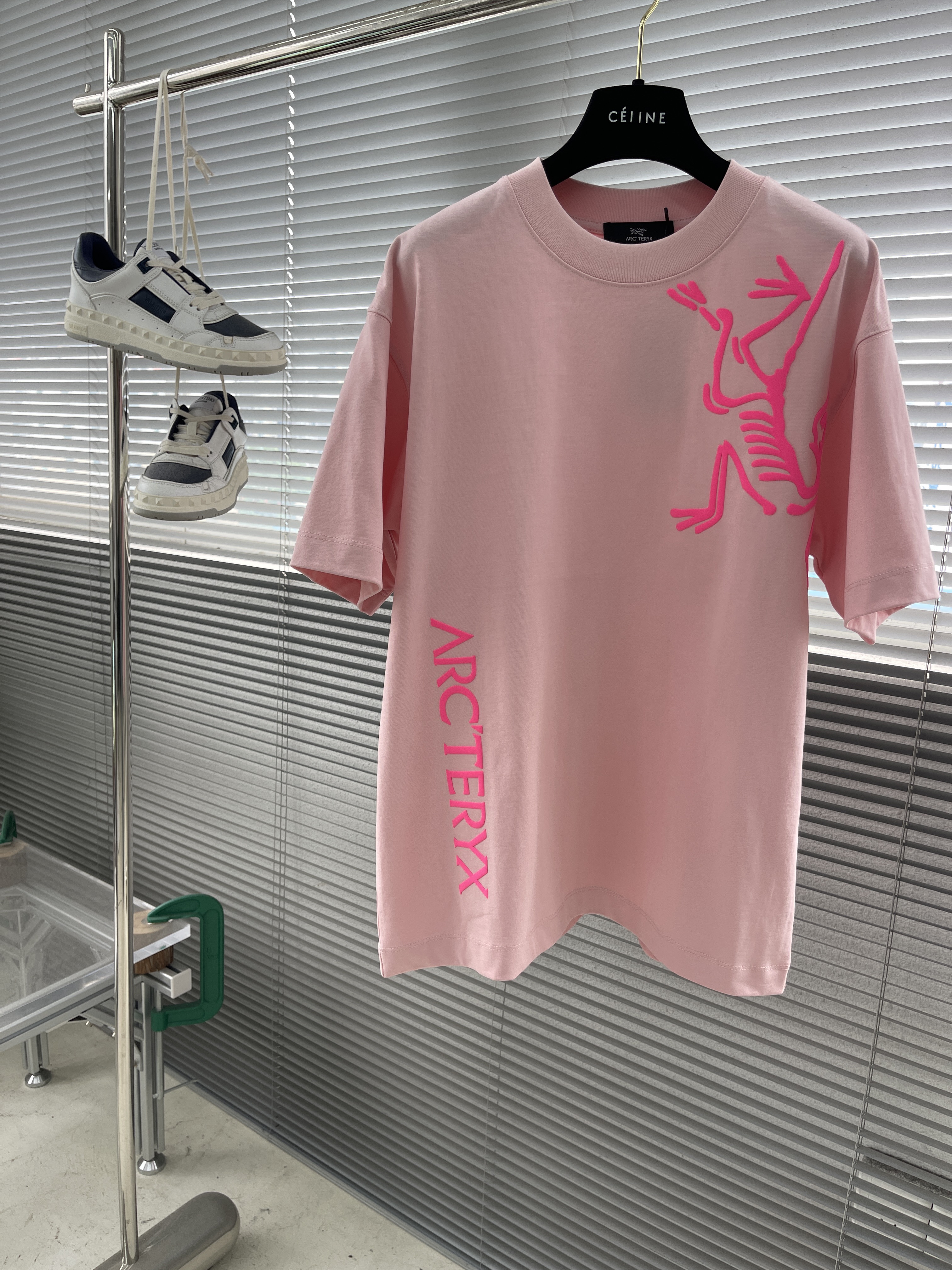 아크테릭스 ARC'TERYX 반팔 티셔츠