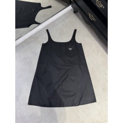 프라다 Prada 스커트