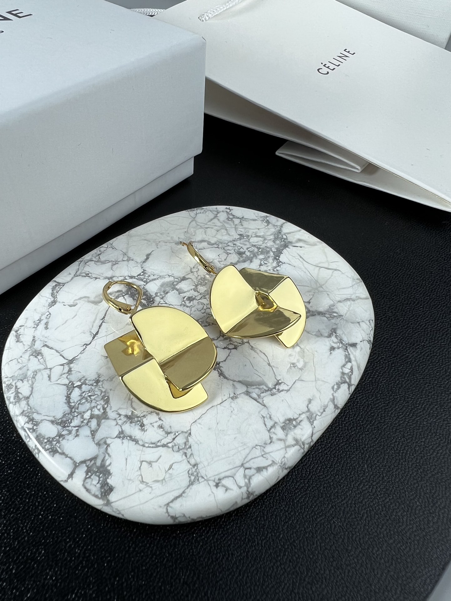 셀린느 Celine 귀걸이