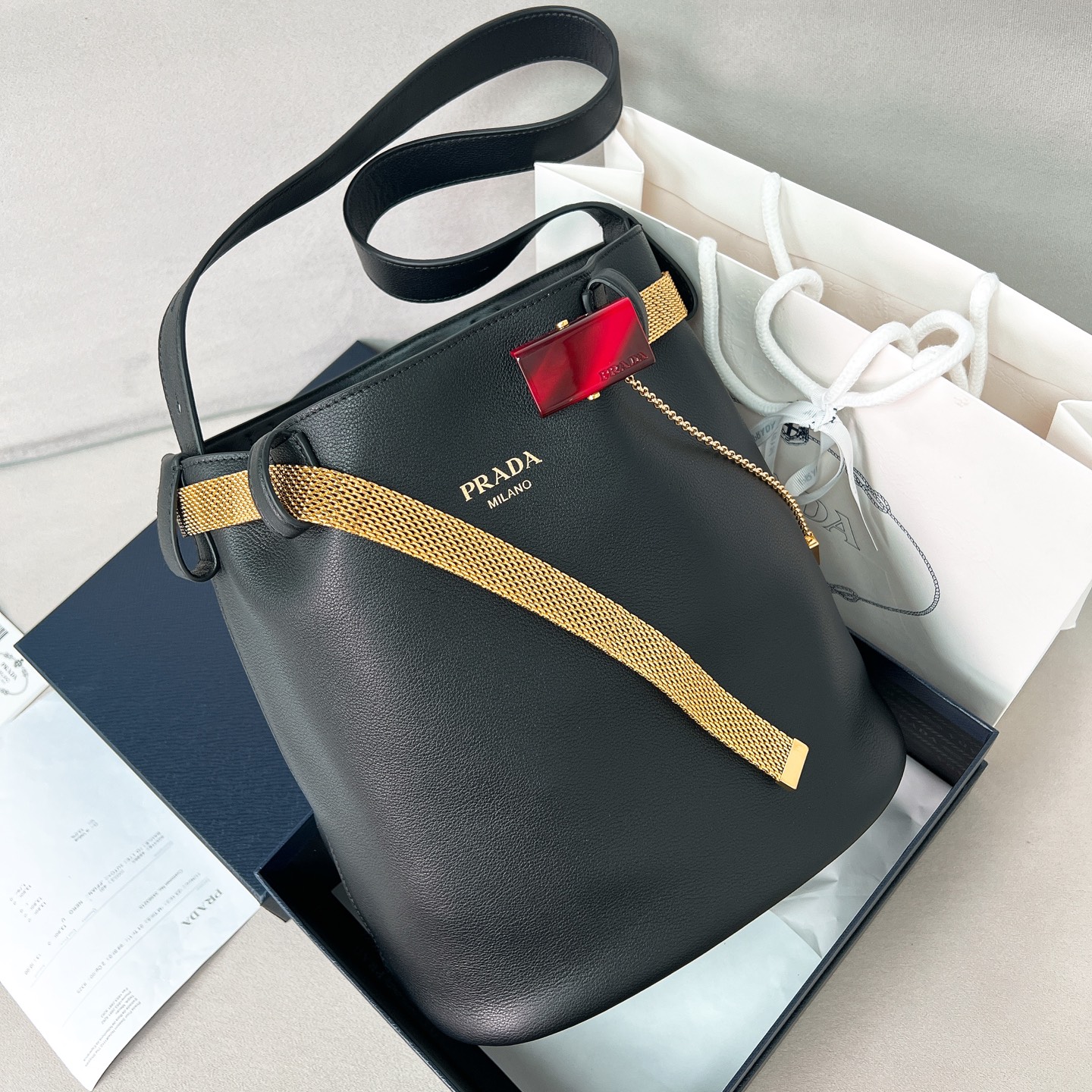 프라다 Prada 1BE085 Buckle 버킷 백  29CM