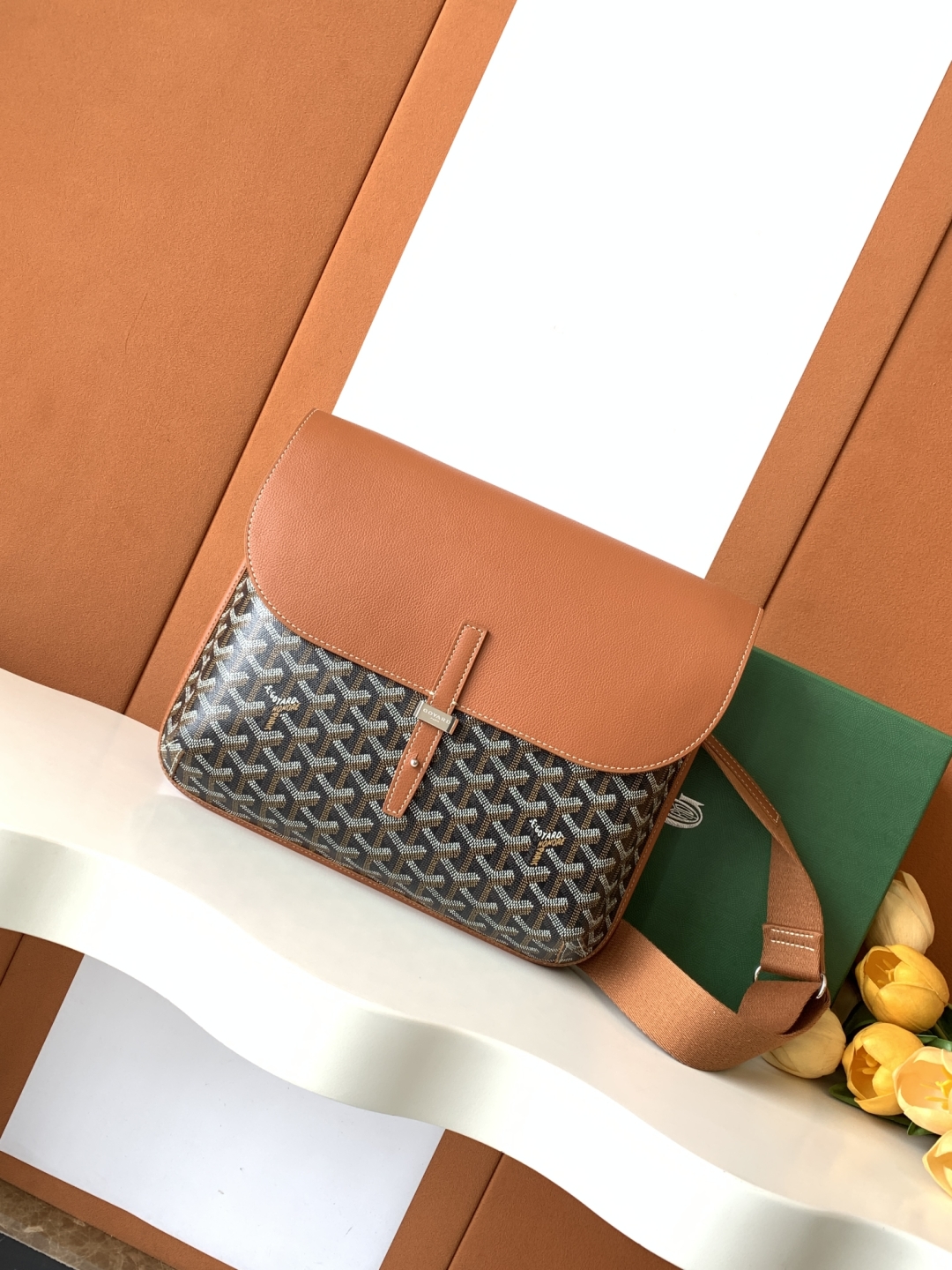 고야드 Goyard COURSIER 크로스 백 32CM