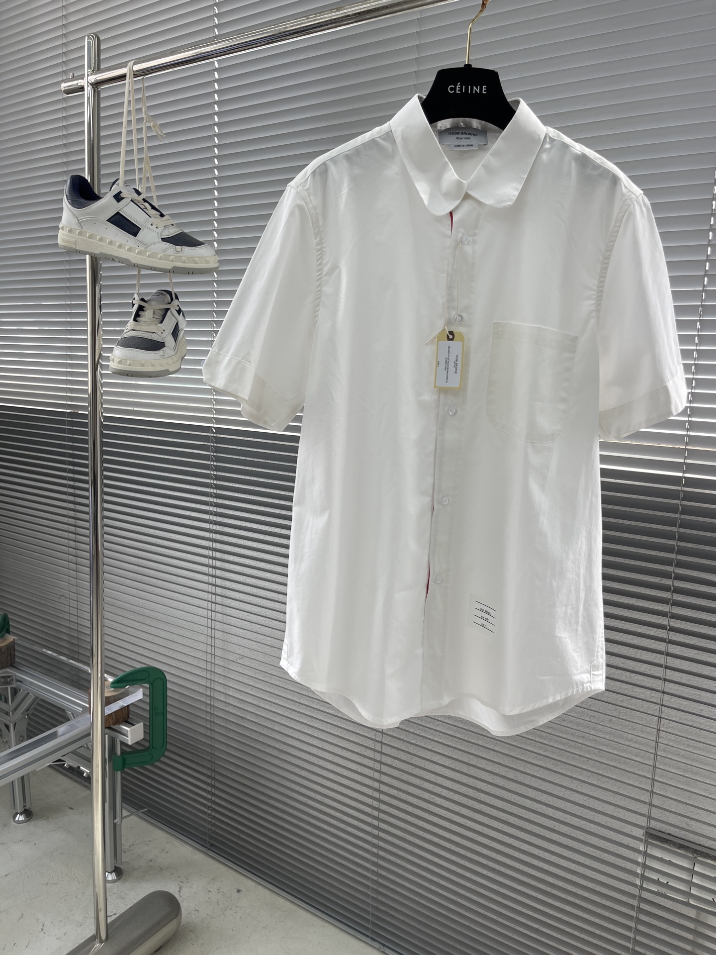 톰브라운 Thom Browne 반팔셔츠