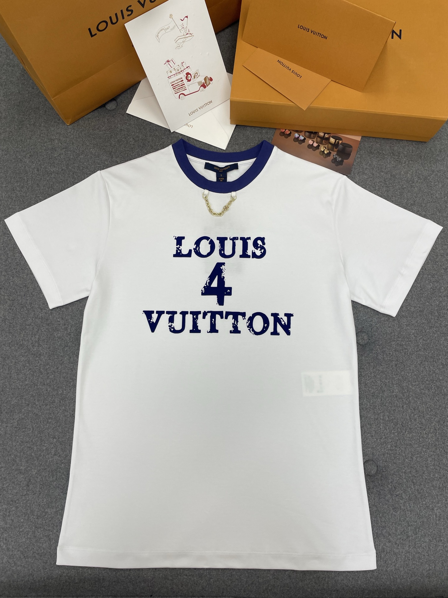 루이비통 Louis Vuitton 반팔 티셔츠