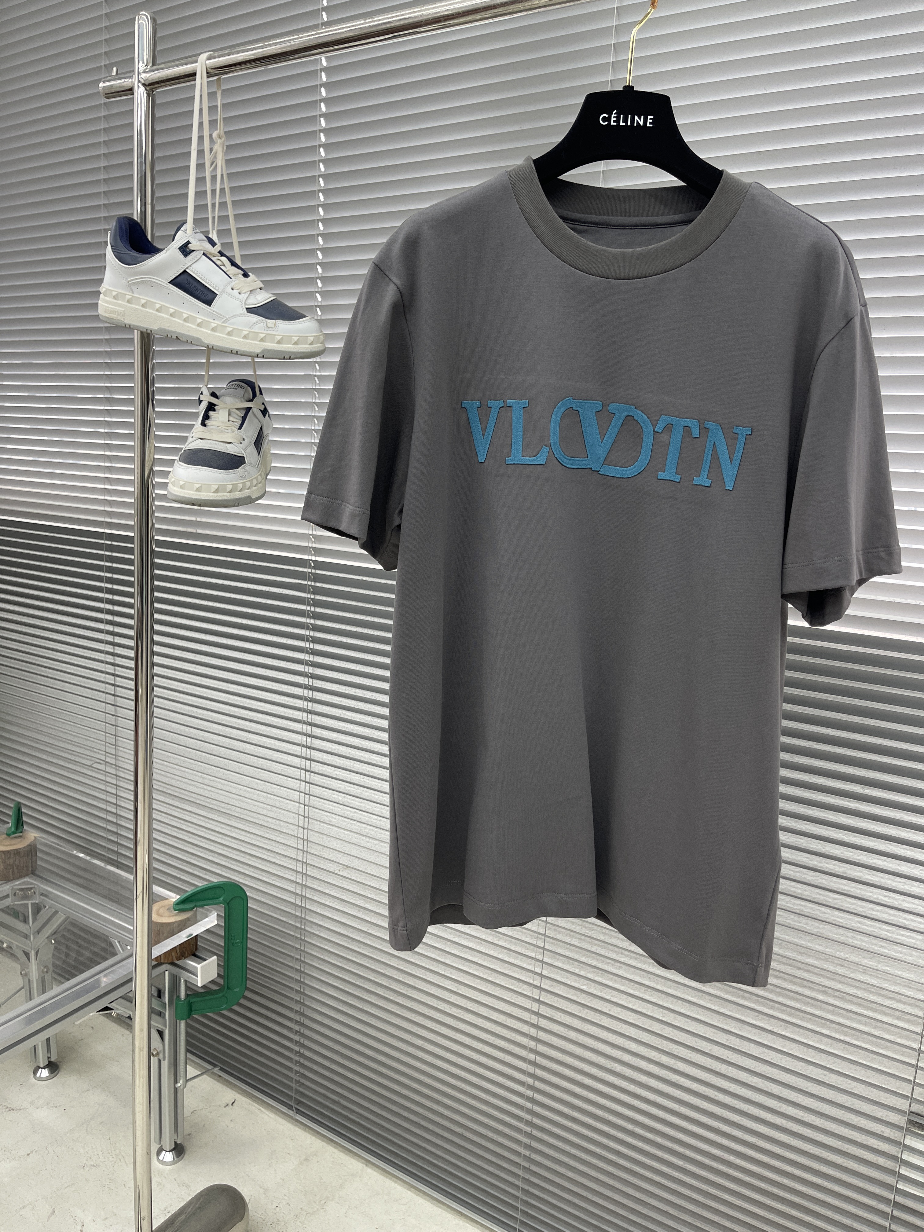발렌티노 Valentino 반팔 티셔츠