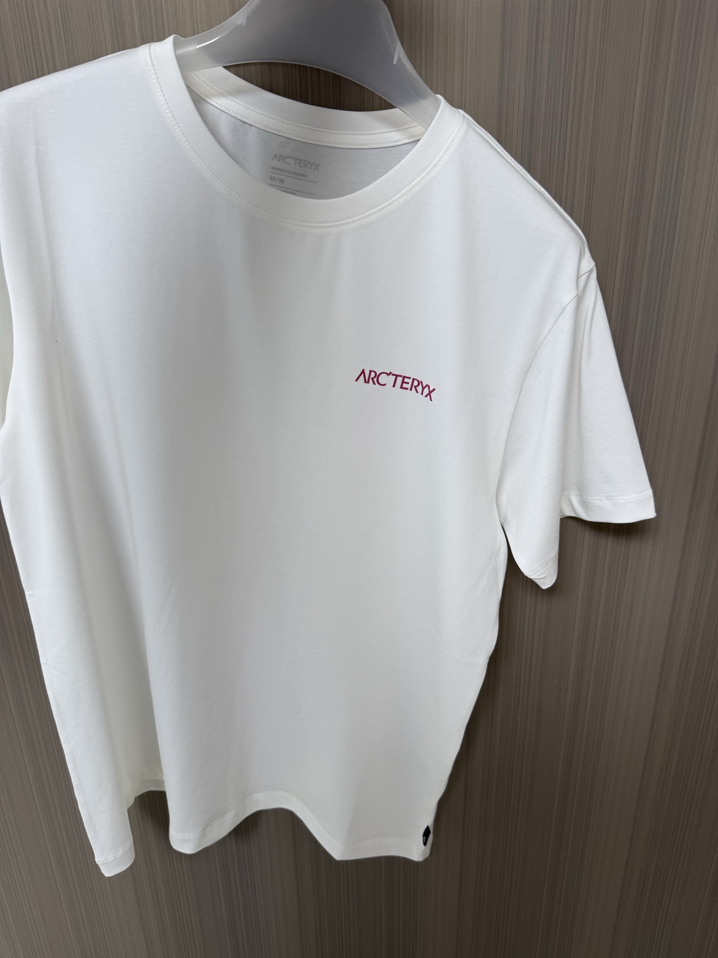 아크테릭스 ARC'TERYX 반팔 티셔츠