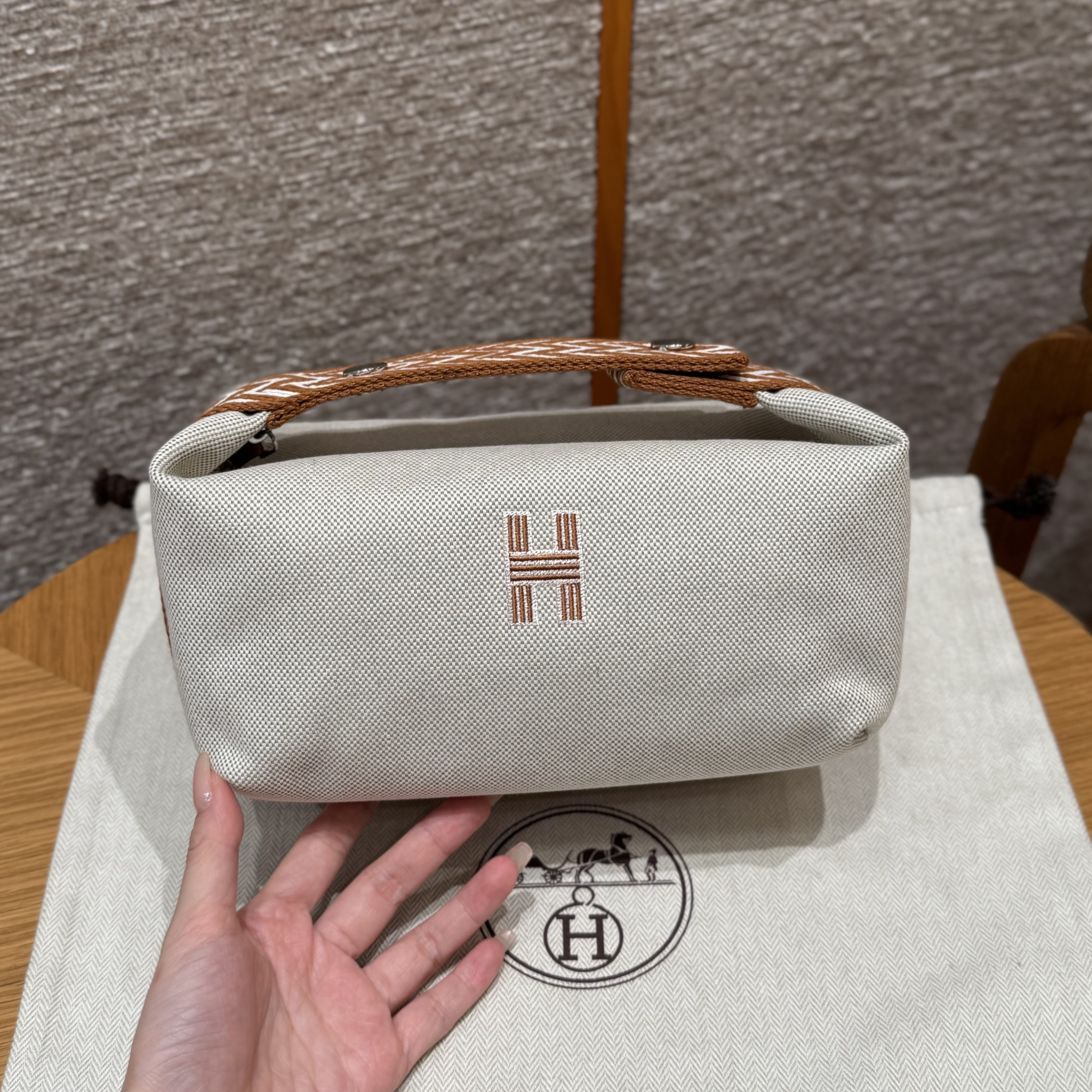 에르메스 Hermes Bride-a-Brac 21cm all- cotton biscuit/silver