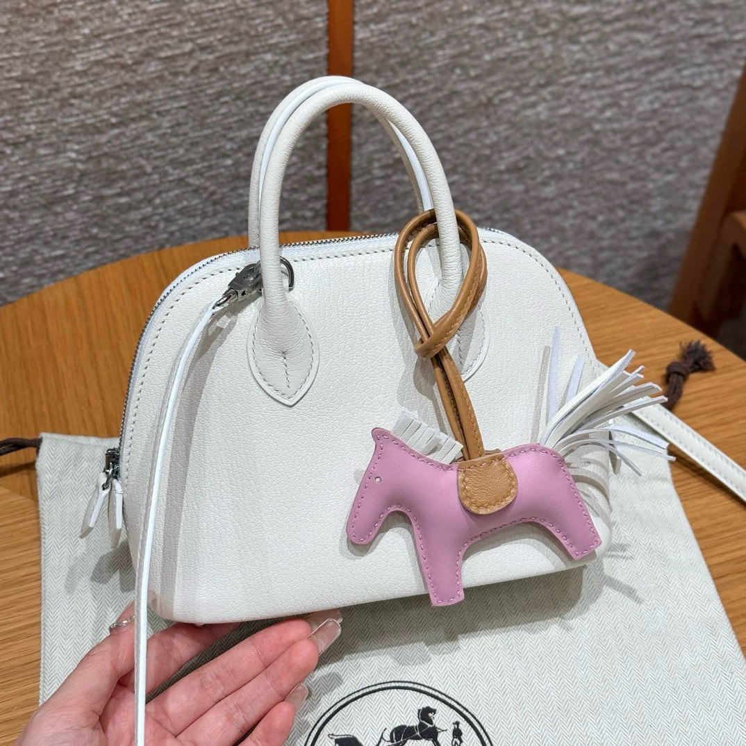 에르메스 Hermes Mini Bolide 18cm chèvre 01 Blanc/silver