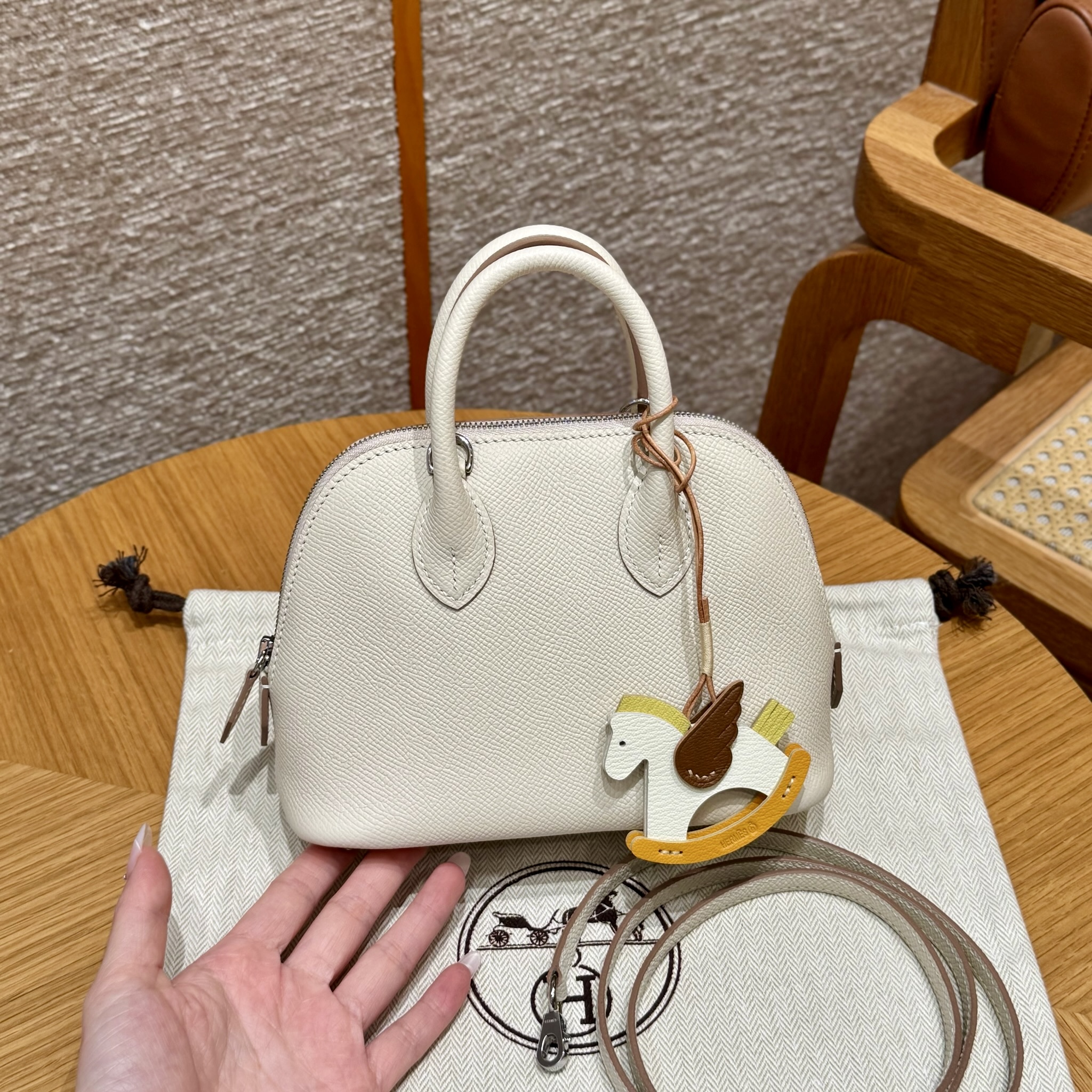 에르메스 Hermes Mini Bolide 18cm Epsom 10 Craie/silver