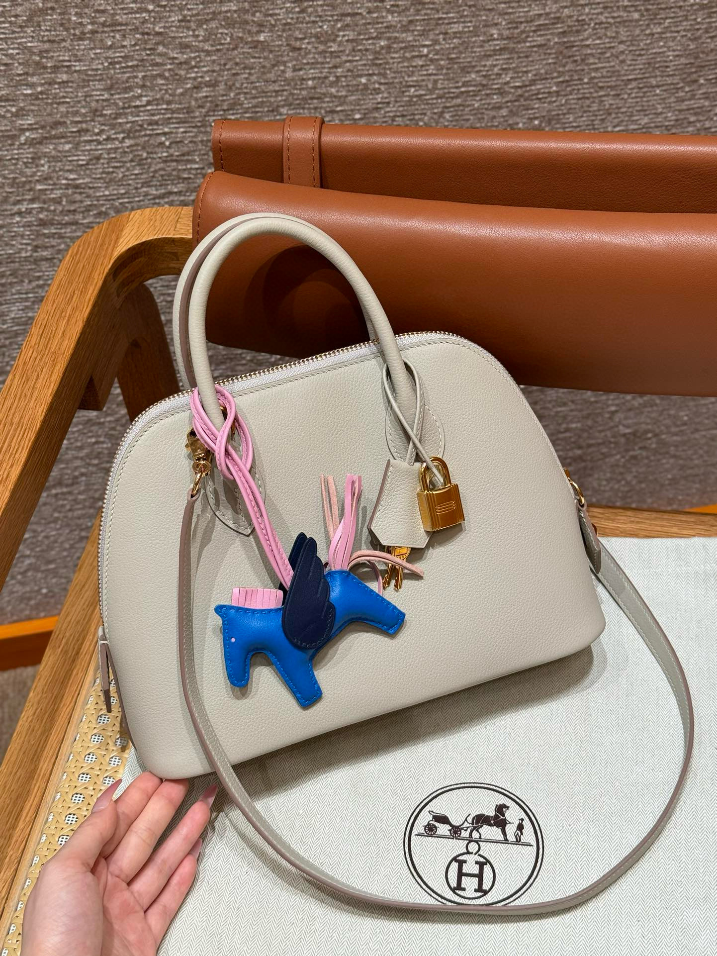 에르메스 Hermes Bolide 25cm evercolor 10 Craie/gold