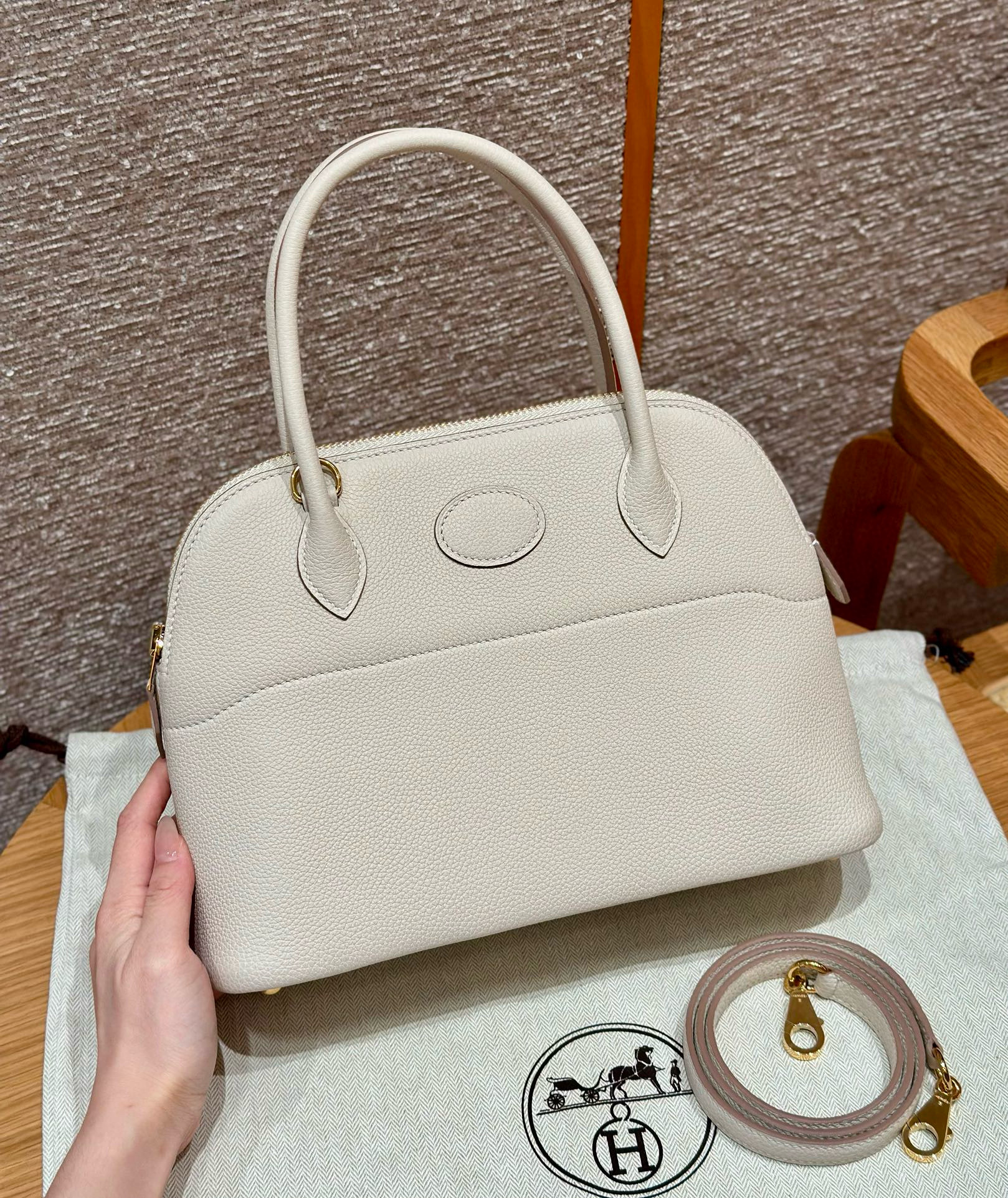 에르메스 Hermes Bolide 27cm Togo 8L Beton/gold