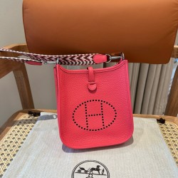 에르메스 Hermes Mini Evelyne 16cm clemence 8W Rose azalee/silver