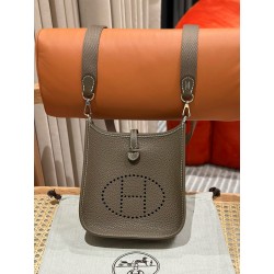 에르메스 Hermes Mini Evelyne 16cm clemence 18 Etoupe/silver