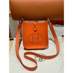 에르메스 Hermes Mini Evelyne 16cm clemence 93 Orange/silver