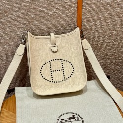 에르메스 Hermes Mini Evelyne 16cm clemence i2 Nata/silver