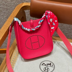 에르메스 Hermes Mini Evelyne 16cm clemence i6 Rose extreme/silver