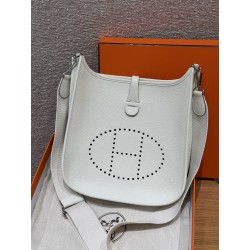 에르메스 Hermes Evelyne 29cm clemence 0T Mushroom/silver