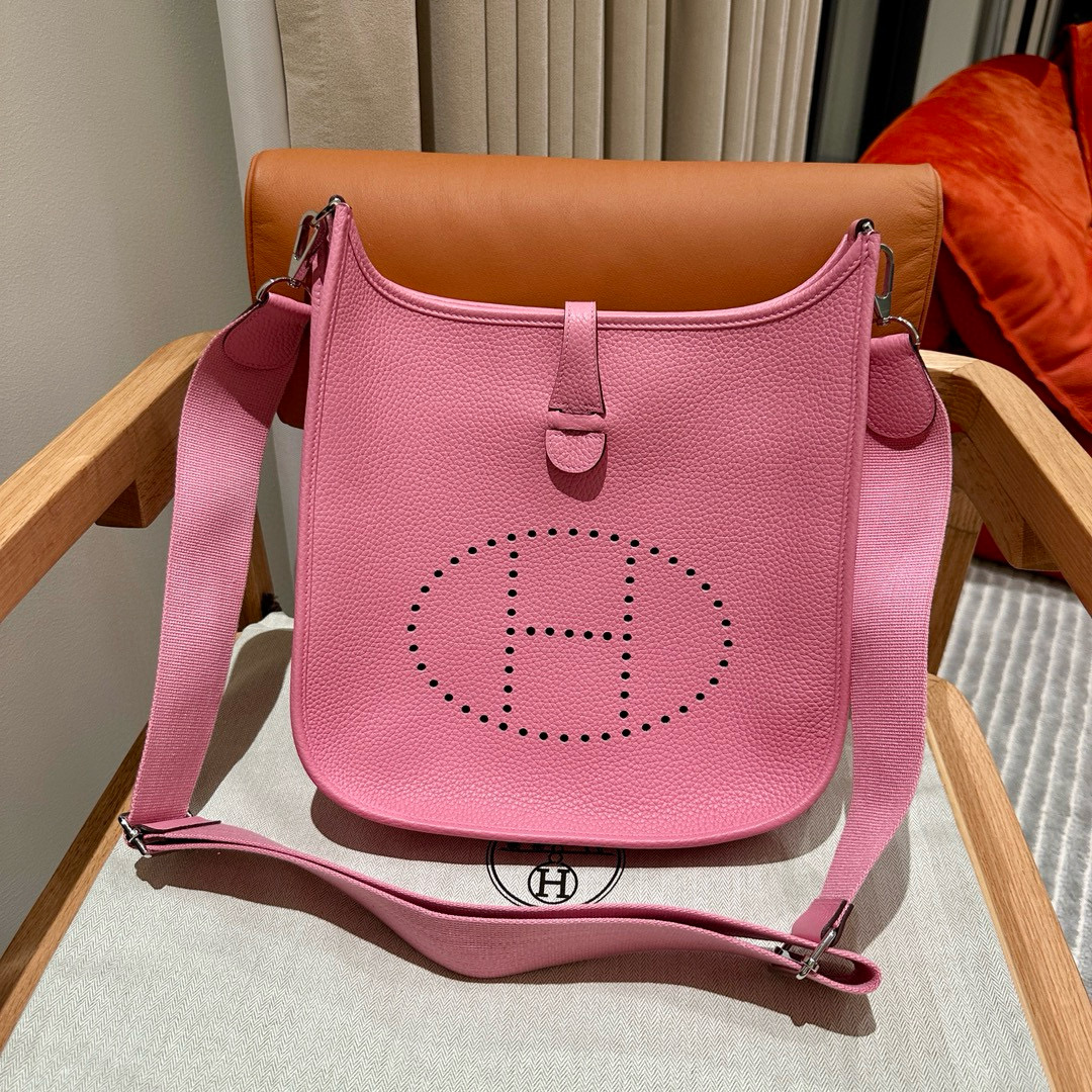 에르메스 Hermes Evelyne 29cm clemence 5P Pink/silver
