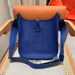 에르메스 Hermes Evelyne 29cm clemence 7T Blue electric/silver