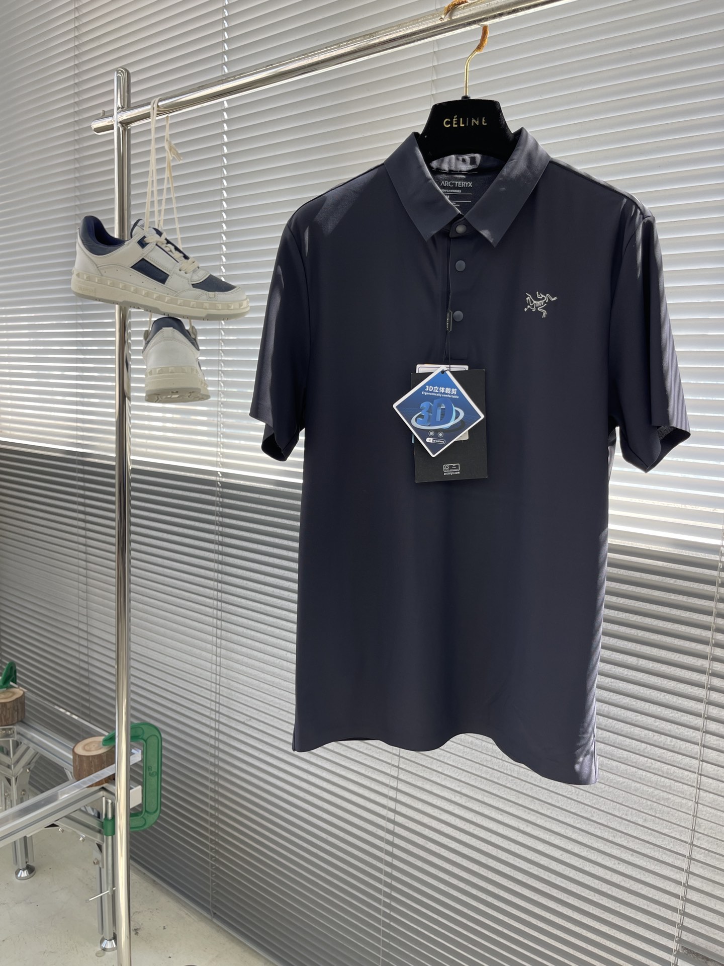아크테릭스 ARC'TERYX 반팔 티셔츠