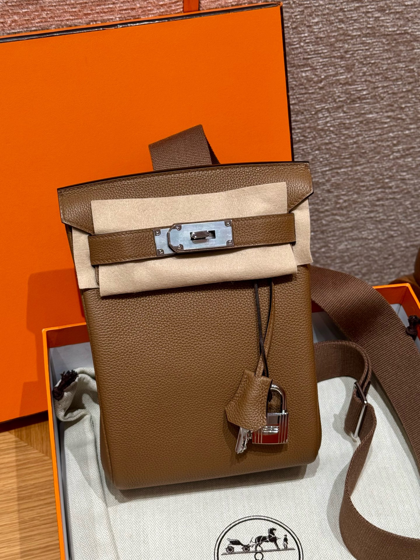 에르메스 Hermes Hac a dos 28cm Togo 3G Alezan/silver